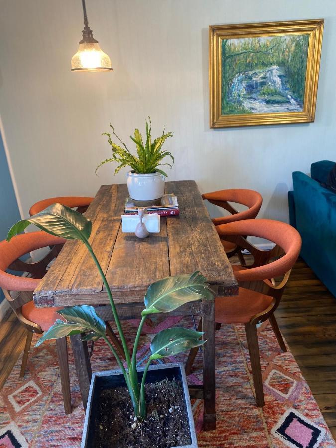 Boho-Chic Travel Pad - Unit 2 Apartment บลูมมิงตัน ภายนอก รูปภาพ